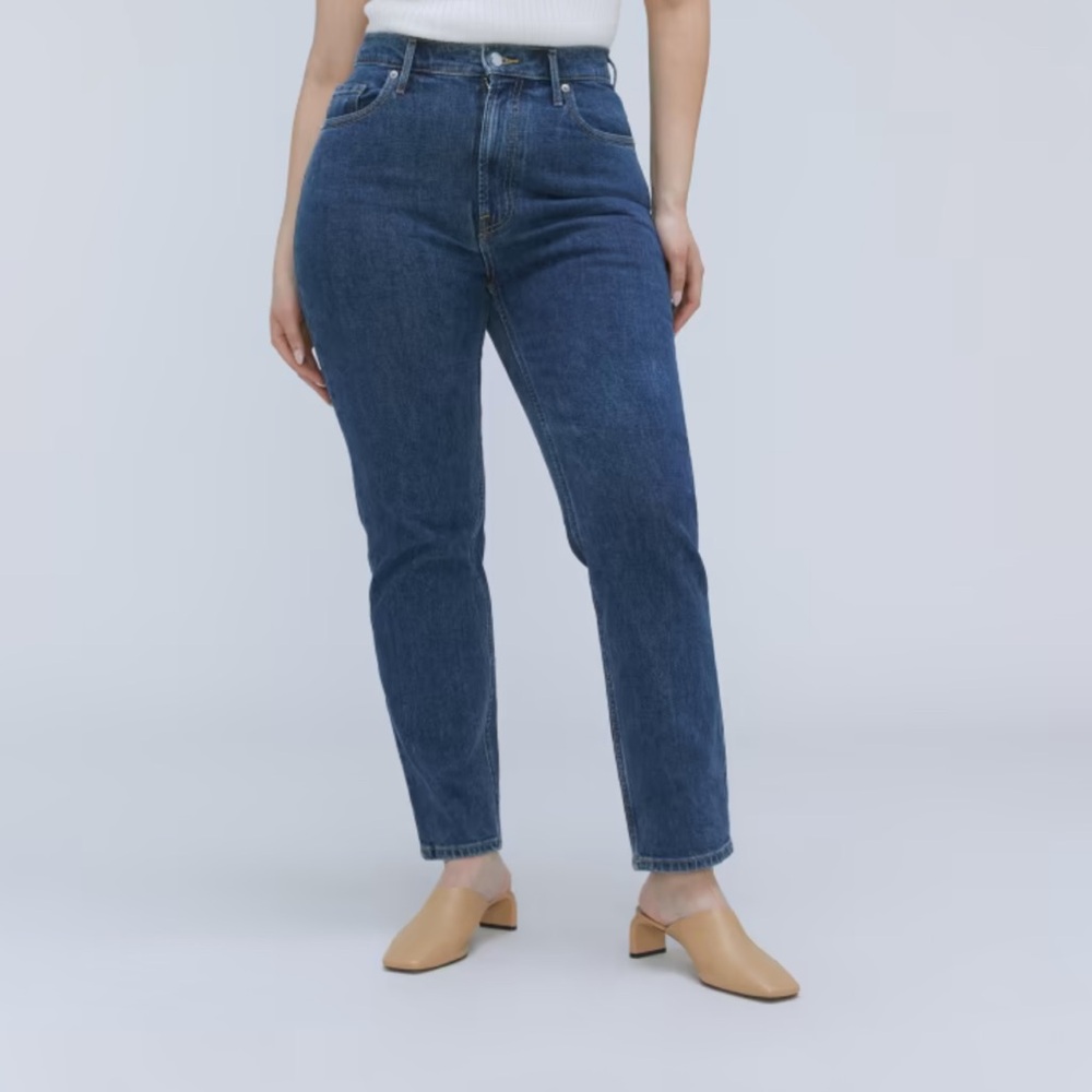 Everlane Cheeky Hourglass Jean
